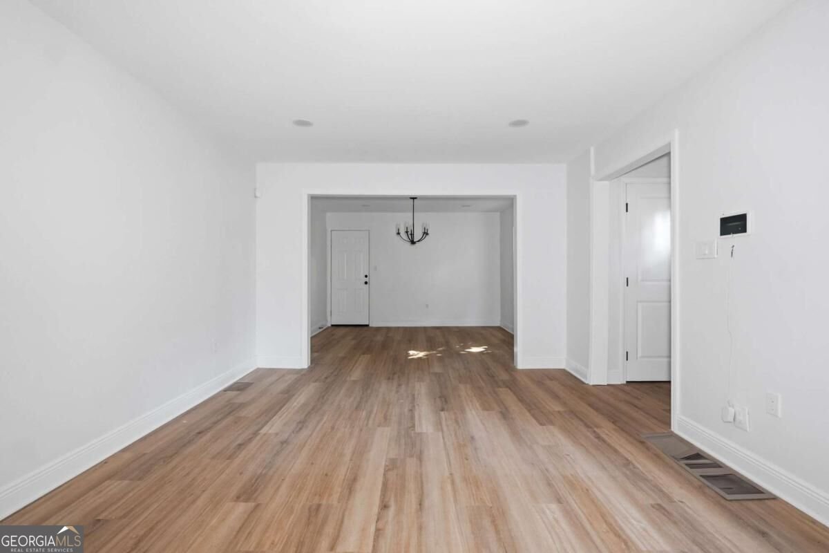 1443 Avon Avenue Atlanta - Photo 9
