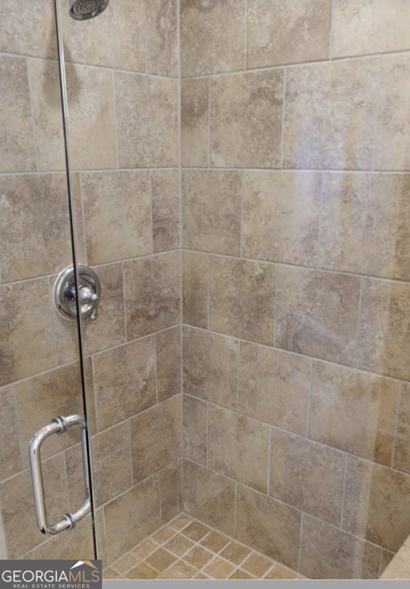 2512 Rathburn Circle Loganville - Photo 6