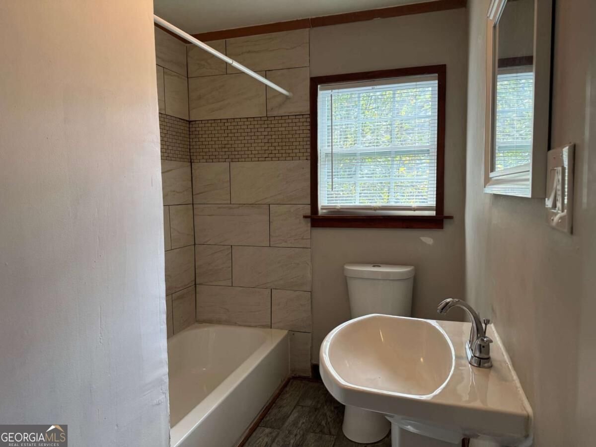 5735 Stonewall Tell Road Atlanta - Photo 8