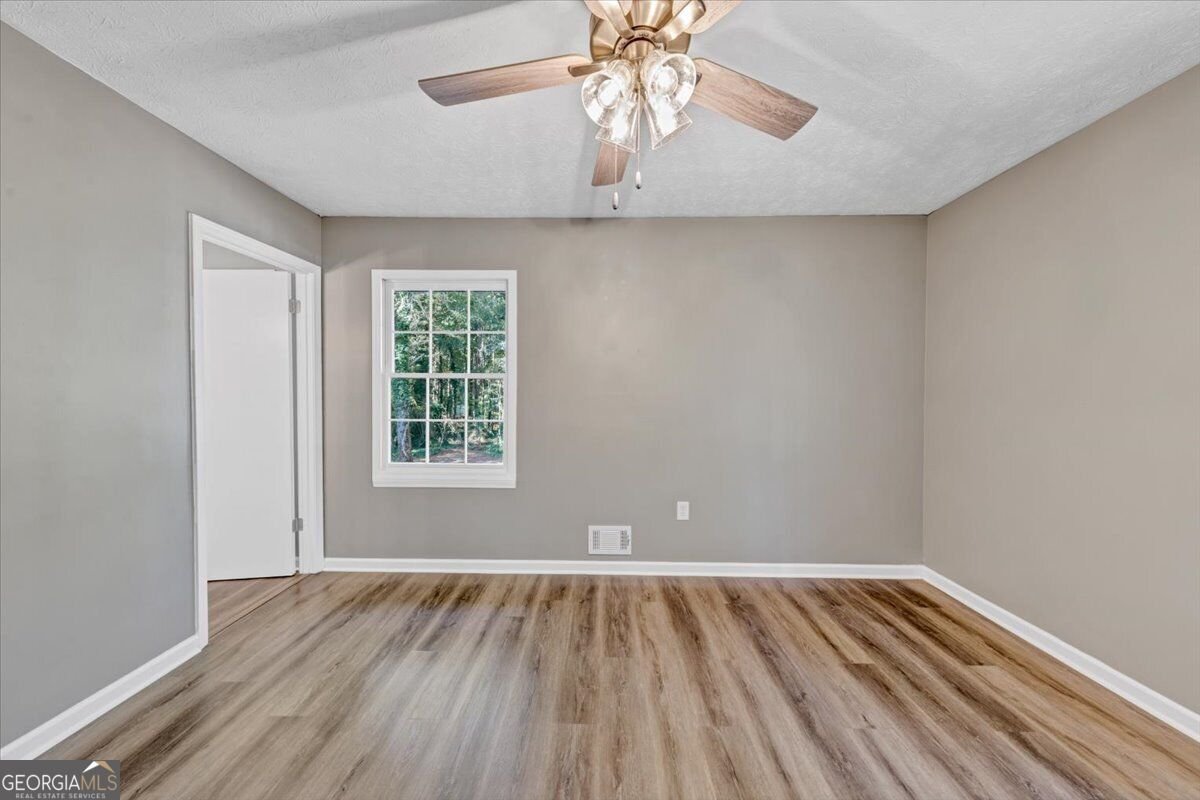 3093 Goode Road Conyers - Photo 19
