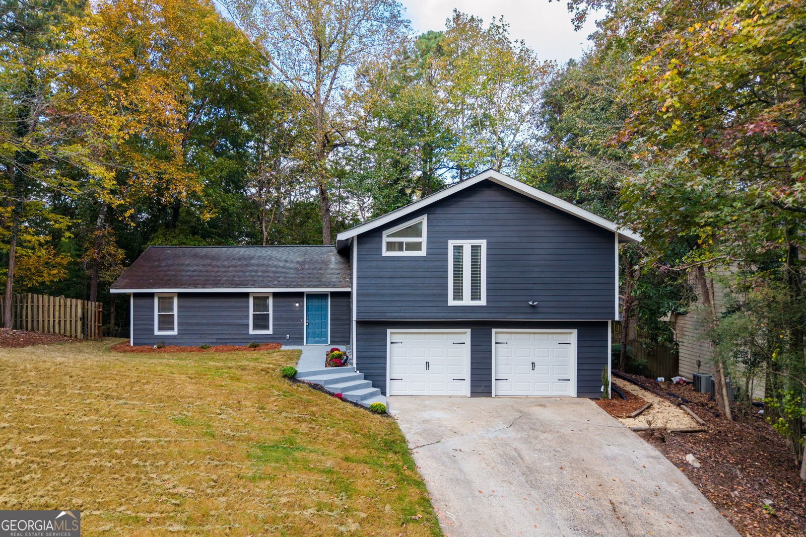 835 Greenvine Trace Roswell - main photo