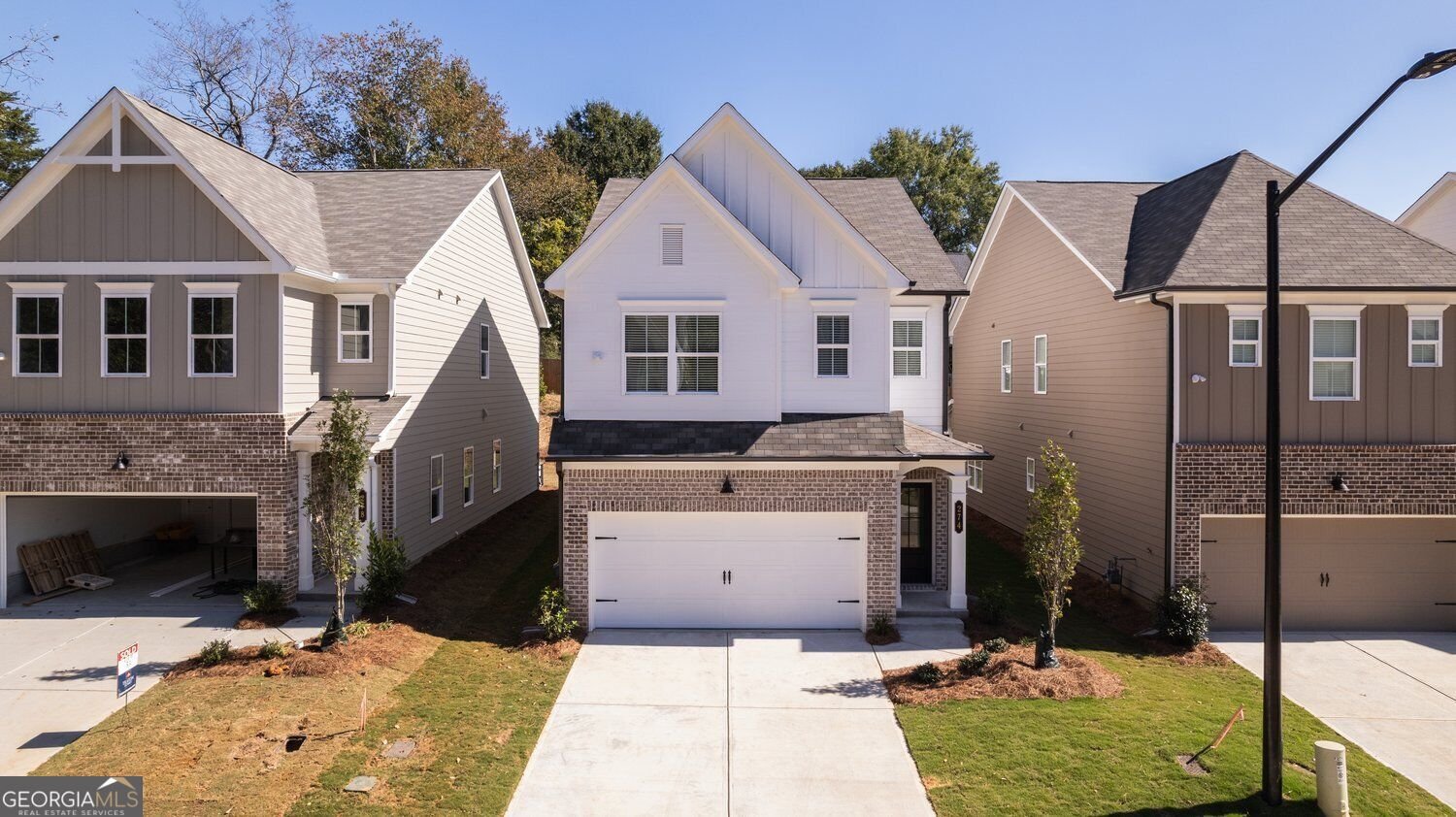 274 Dahlia Drive Woodstock - main photo
