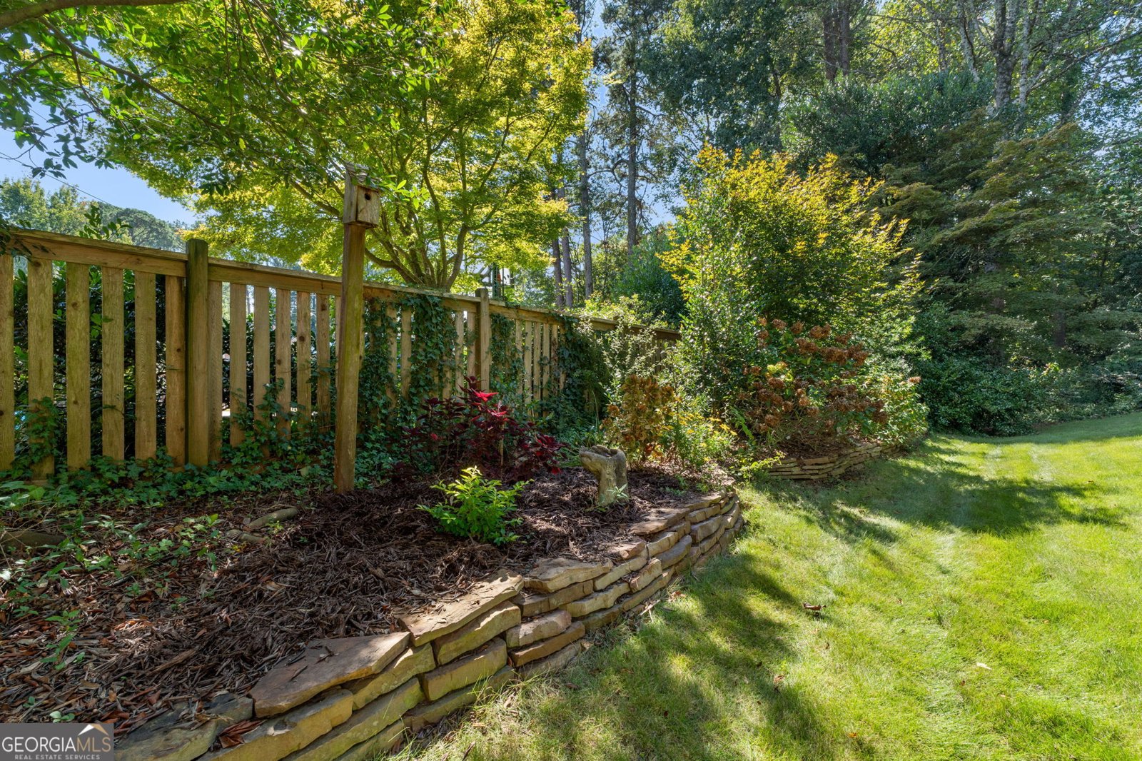 837 Guinevere Way Lilburn - Photo 56