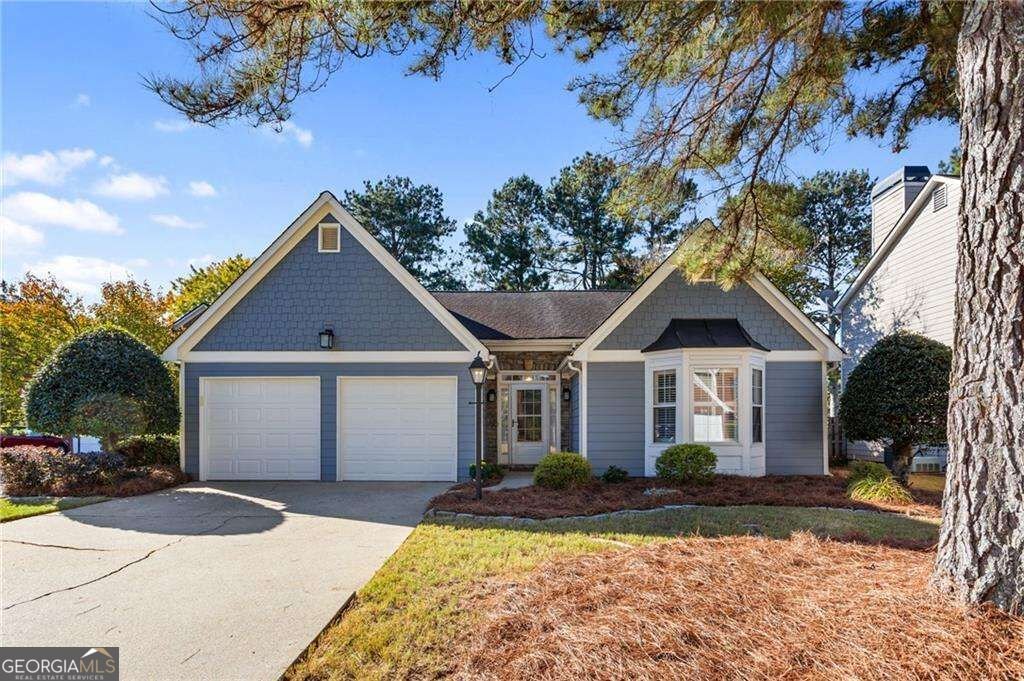 1632 Pinebreeze Drive Marietta - main photo