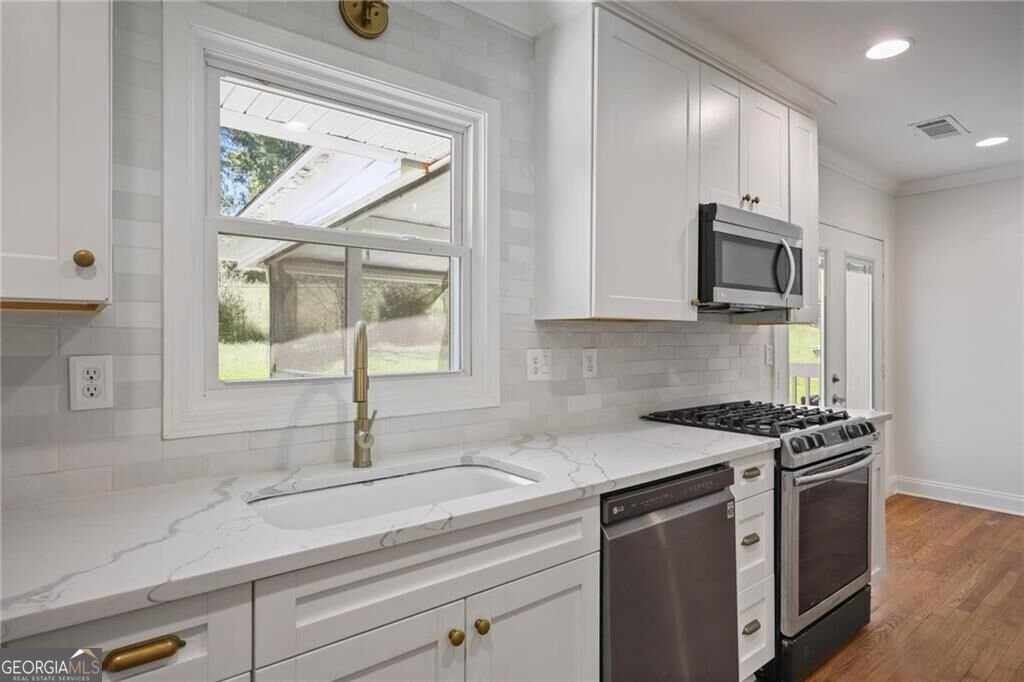 2134 Beecher Circle Atlanta - Photo 6