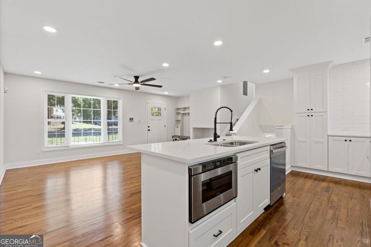 742 Vanderbilt Court Atlanta - Photo 8