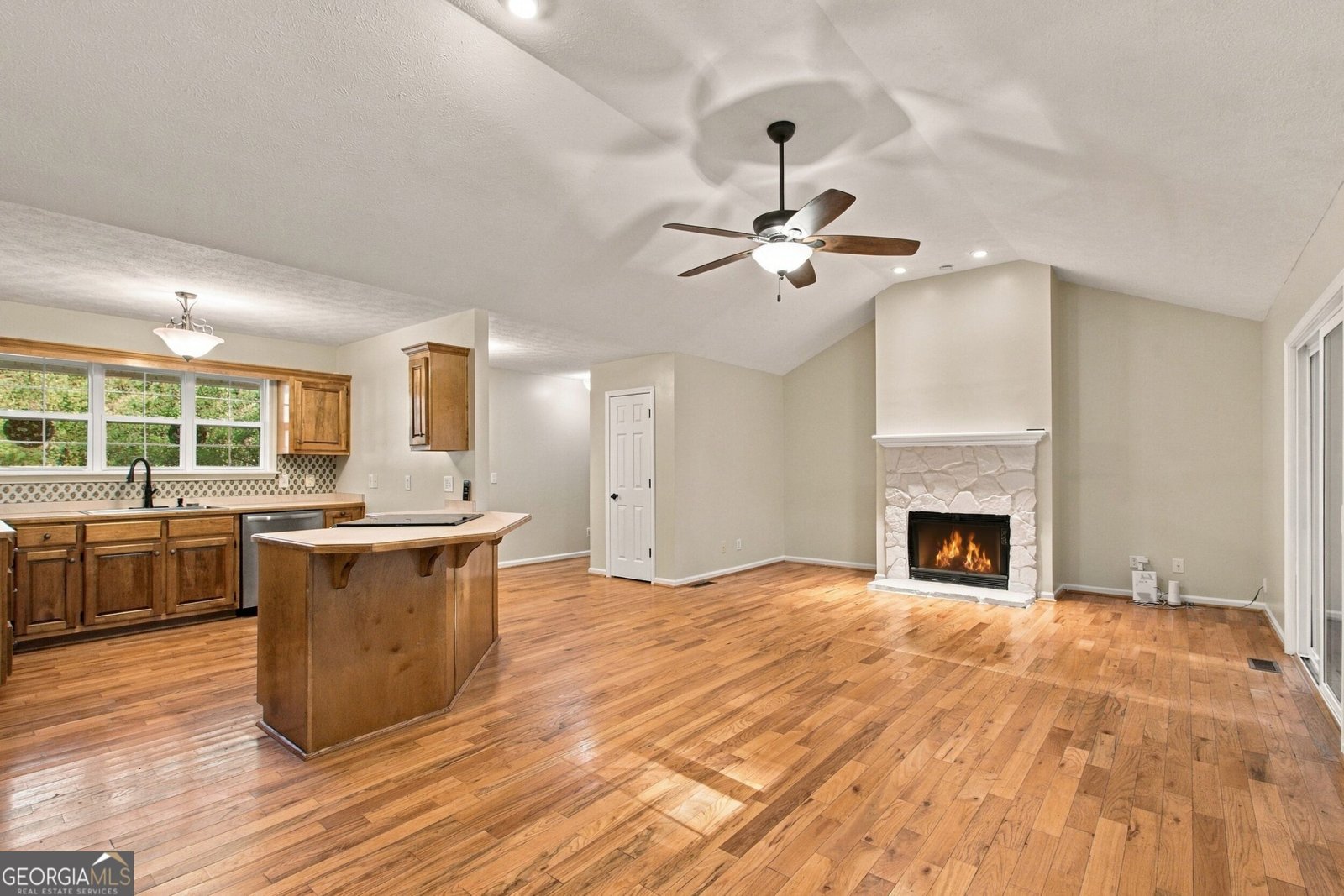 192 Brentwood Drive Demorest - Photo 8