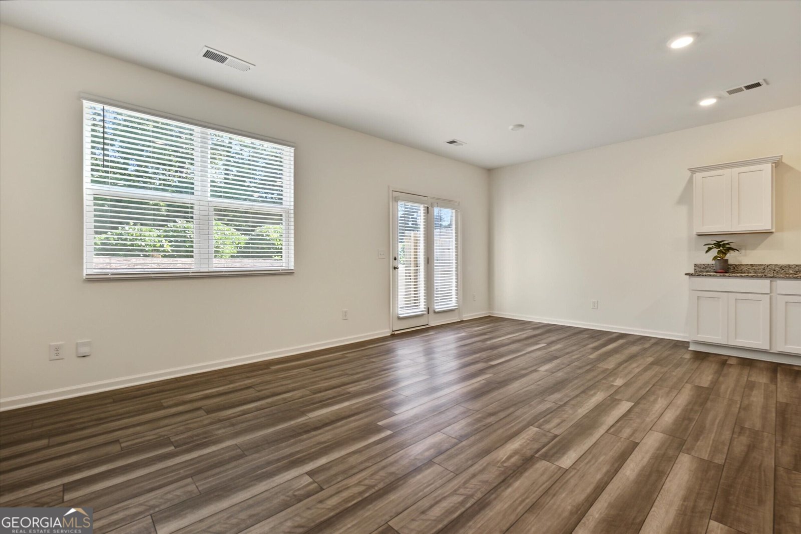 1054 Paddington Drive Cartersville - Photo 10