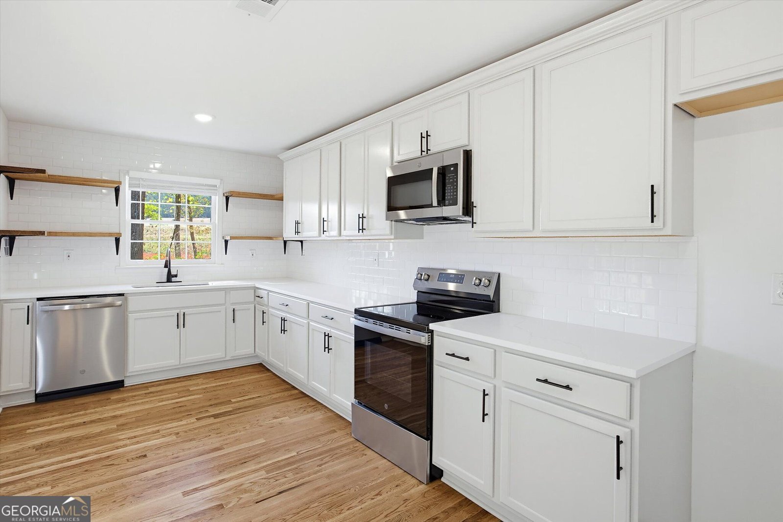 4400 Demooney Road Fairburn - Photo 11