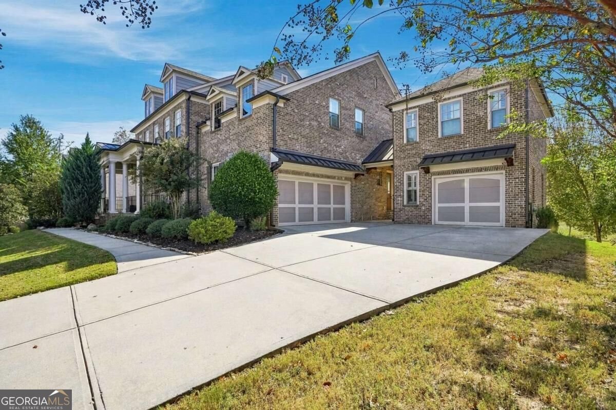 7335 Kemper Drive Johns Creek - main photo