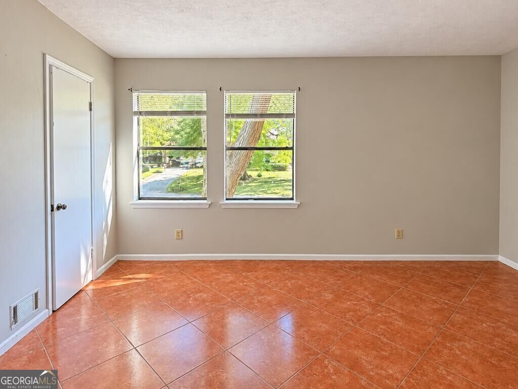 471 Rock Meadow Drive Stone Mountain - Photo 19