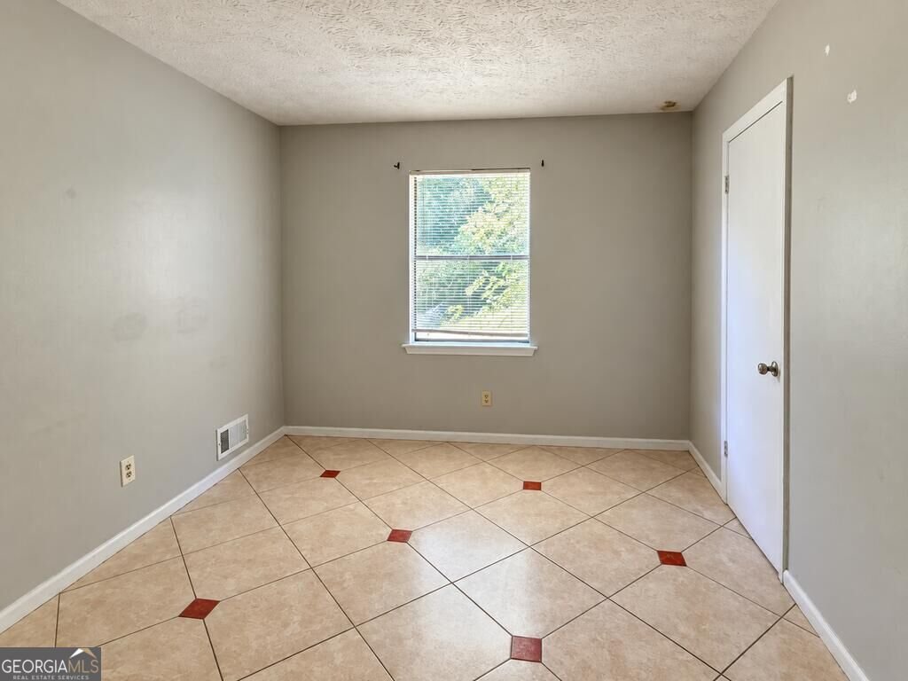 471 Rock Meadow Drive Stone Mountain - Photo 27