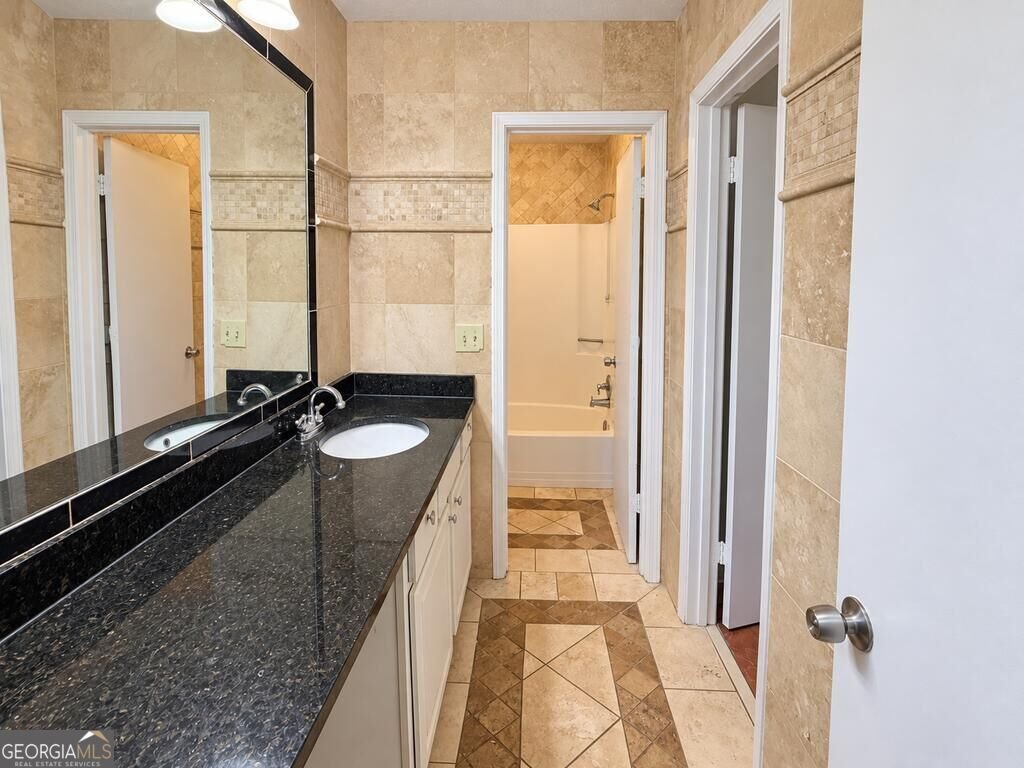 471 Rock Meadow Drive Stone Mountain - Photo 33