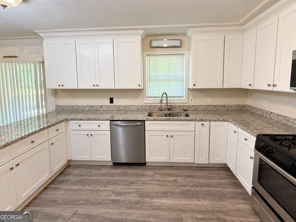 471 Rock Meadow Drive Stone Mountain - Photo 9