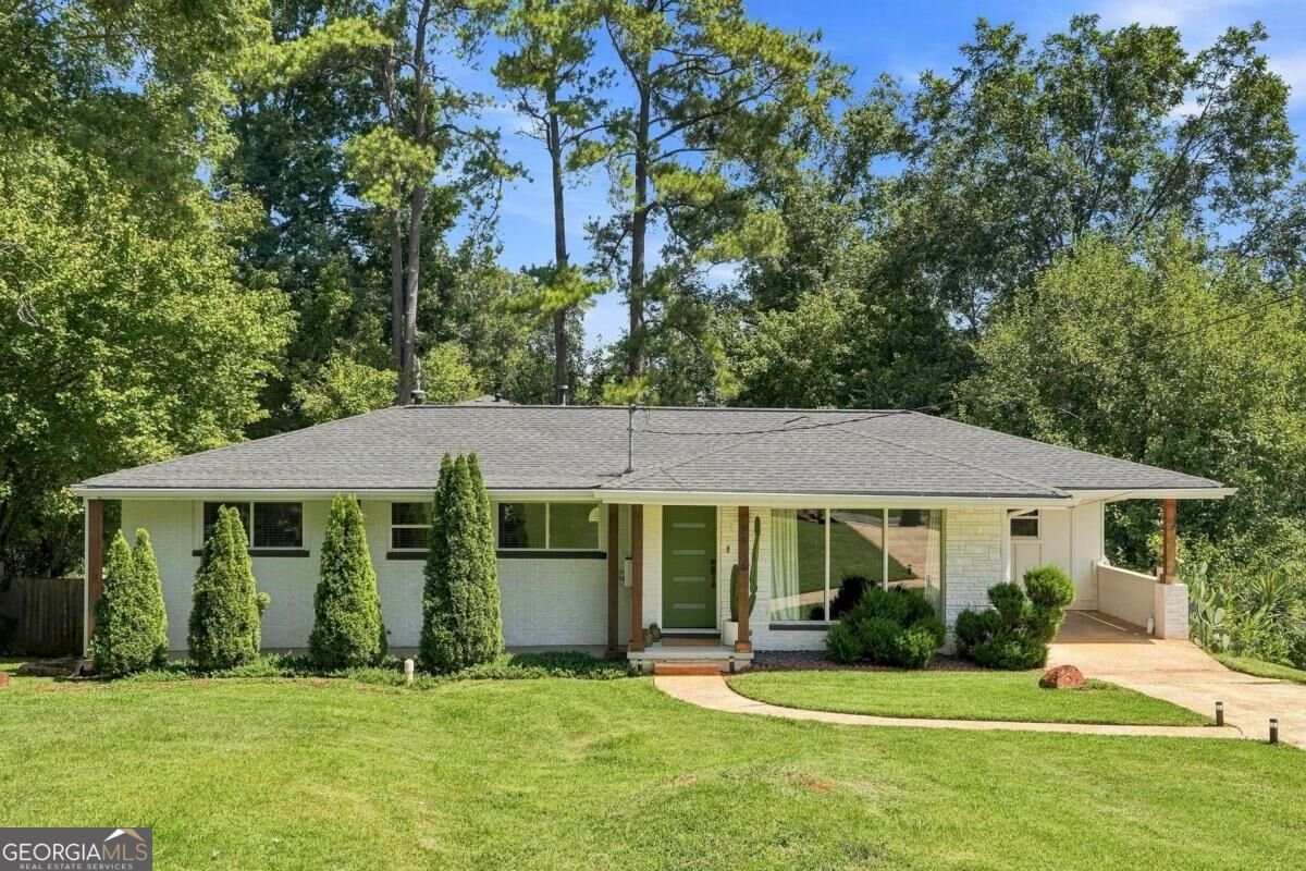 2934 Lynda Place Decatur - main photo