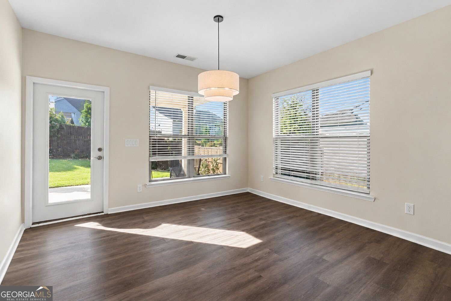 363 Elkins Place Peachtree City - Photo 18