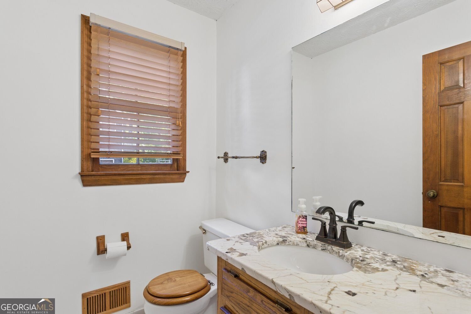 10870 Shallowford Road Roswell - Photo 31