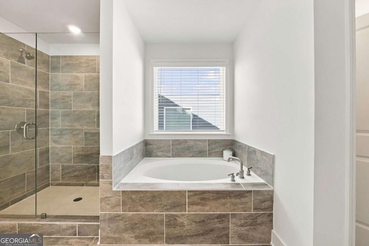 305 Fraley Drive Woodstock - Photo 34