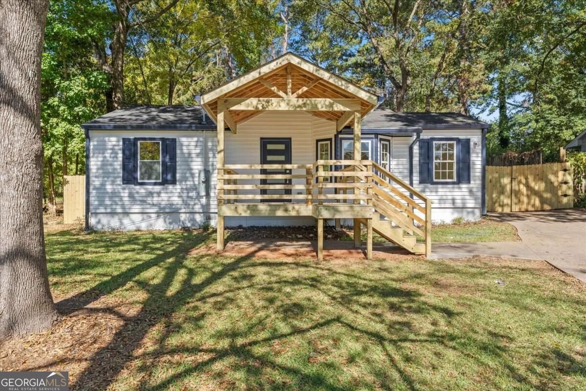 4262 Lindsey Drive Decatur - main photo