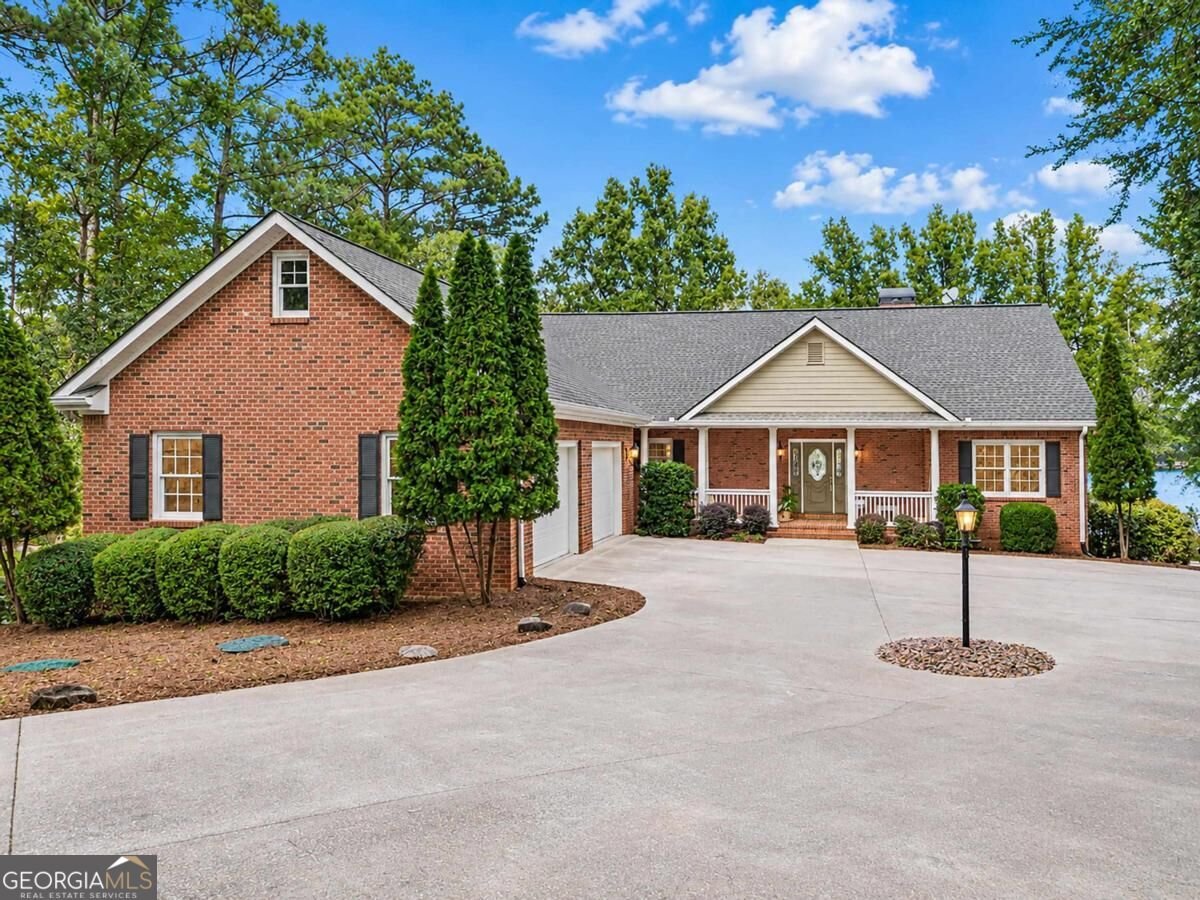 1041 Summerwind Drive Greensboro - Photo 8