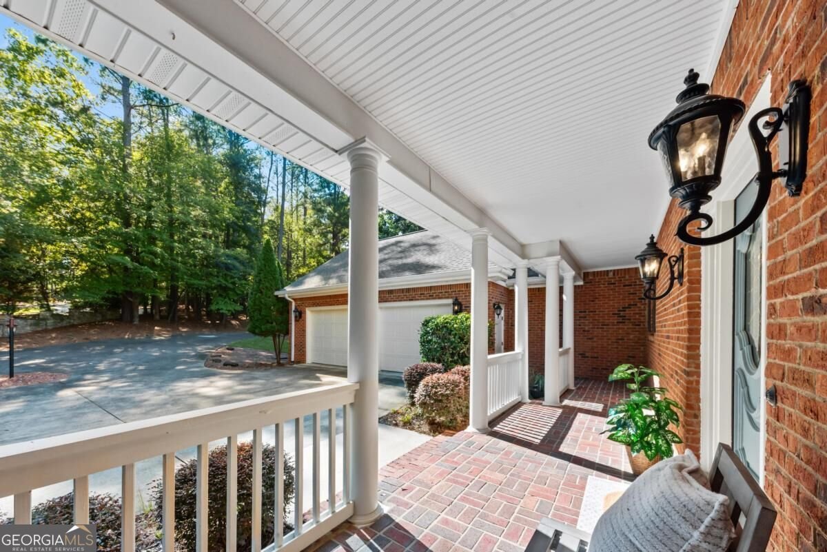 1041 Summerwind Drive Greensboro - Photo 9