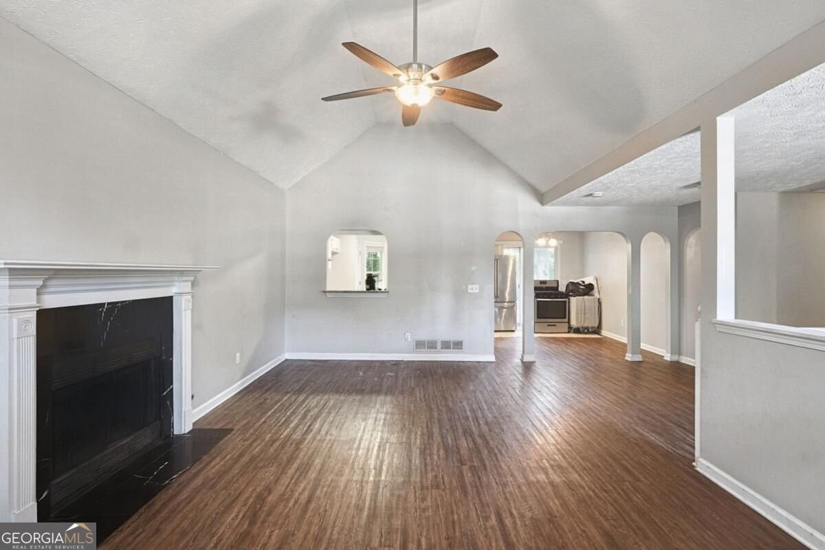 1005 Wolf Springs Cove Lawrenceville - Photo 6