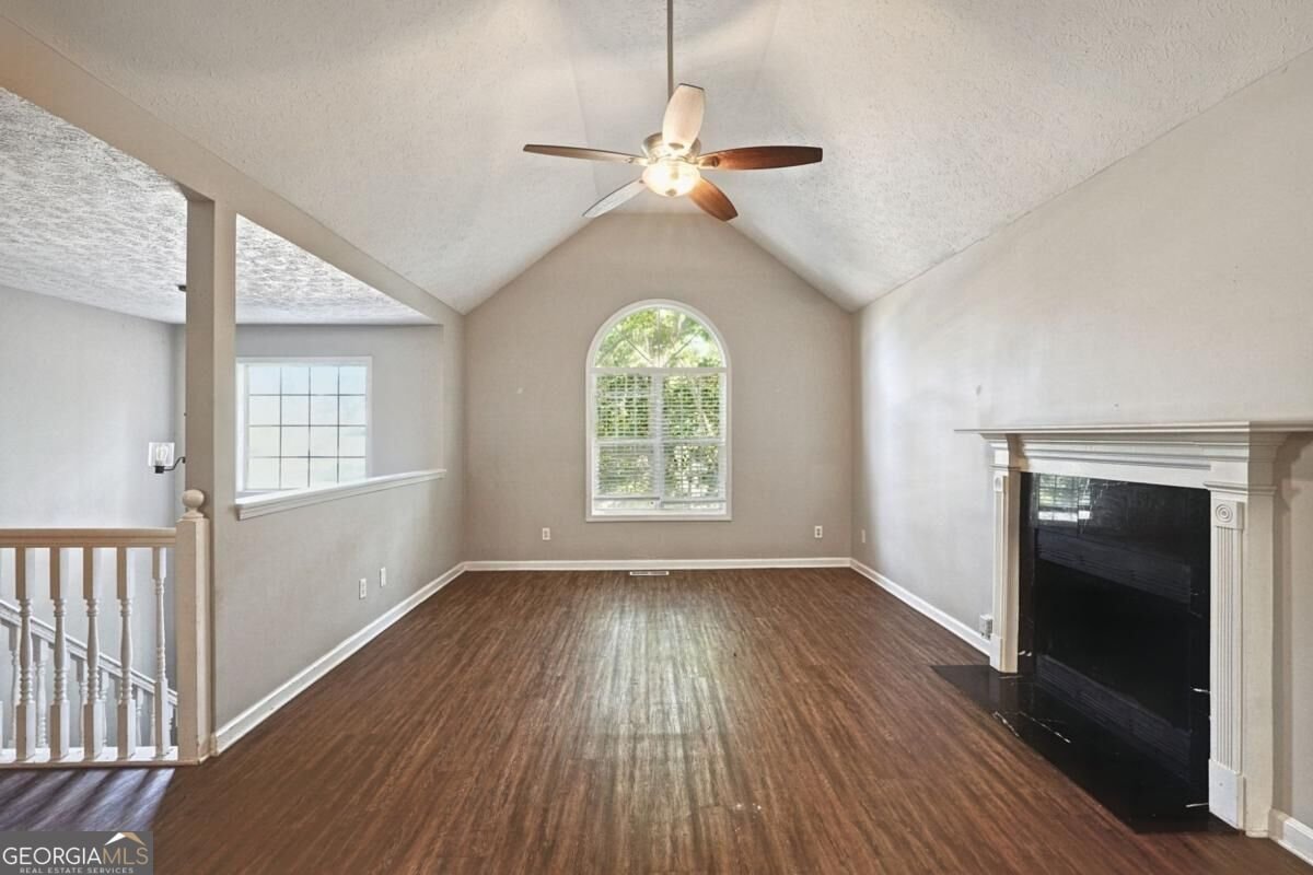 1005 Wolf Springs Cove Lawrenceville - Photo 8
