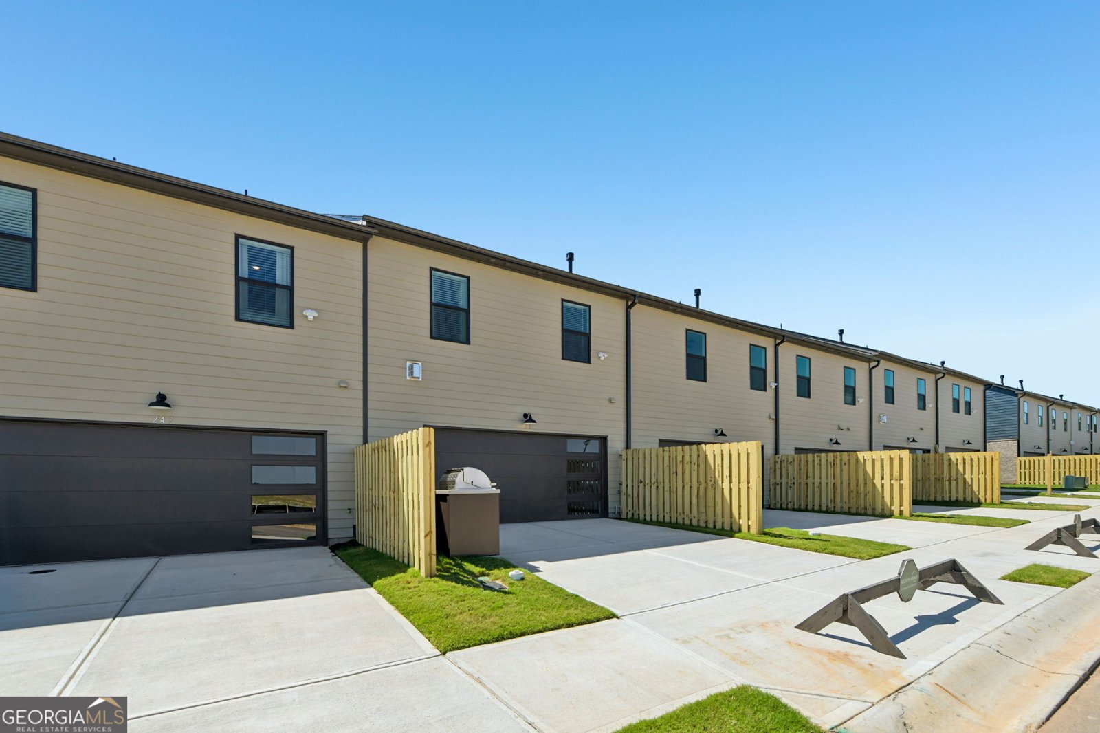 263 Barracks Way Hoschton - Photo 33