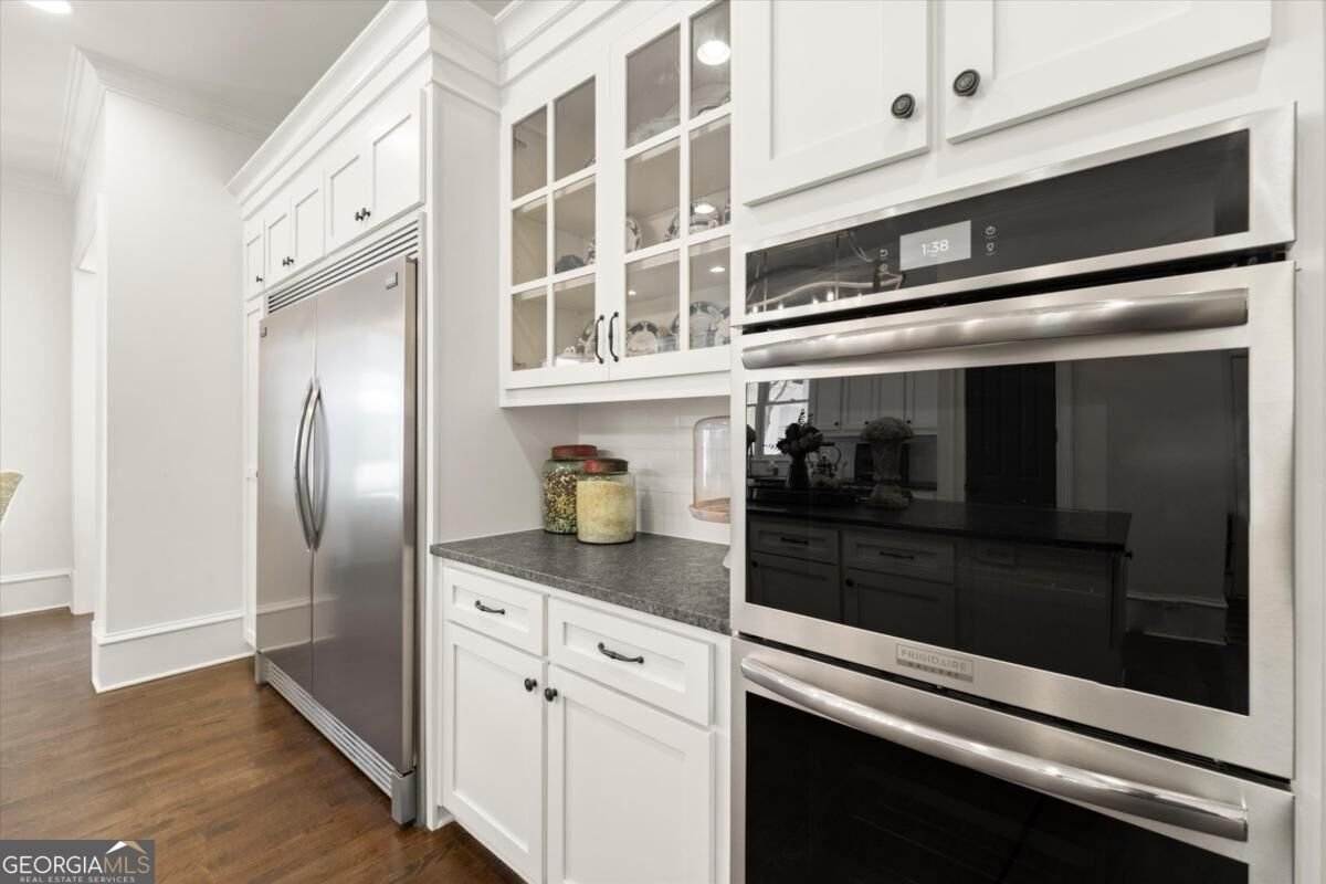 420 Darby Road Milton - Photo 17