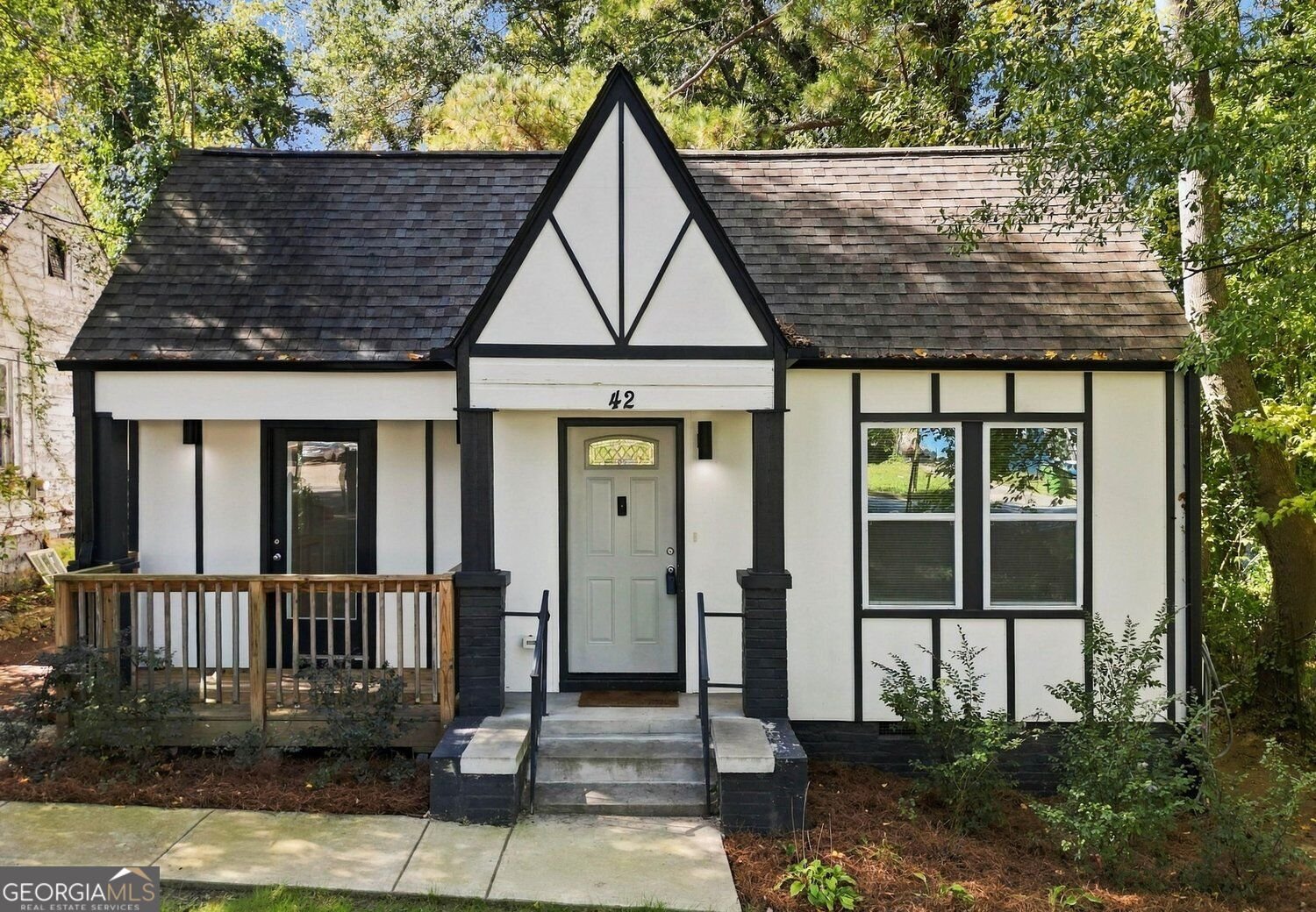 42 Burbank Drive Atlanta - main photo