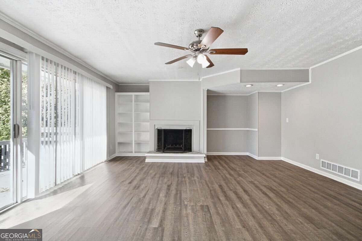 5217 Hidden Hills Court Stone Mountain - Photo 8
