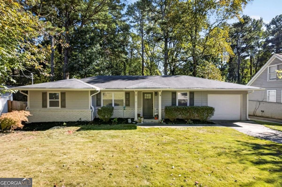711 Stewart Circle Marietta - main photo