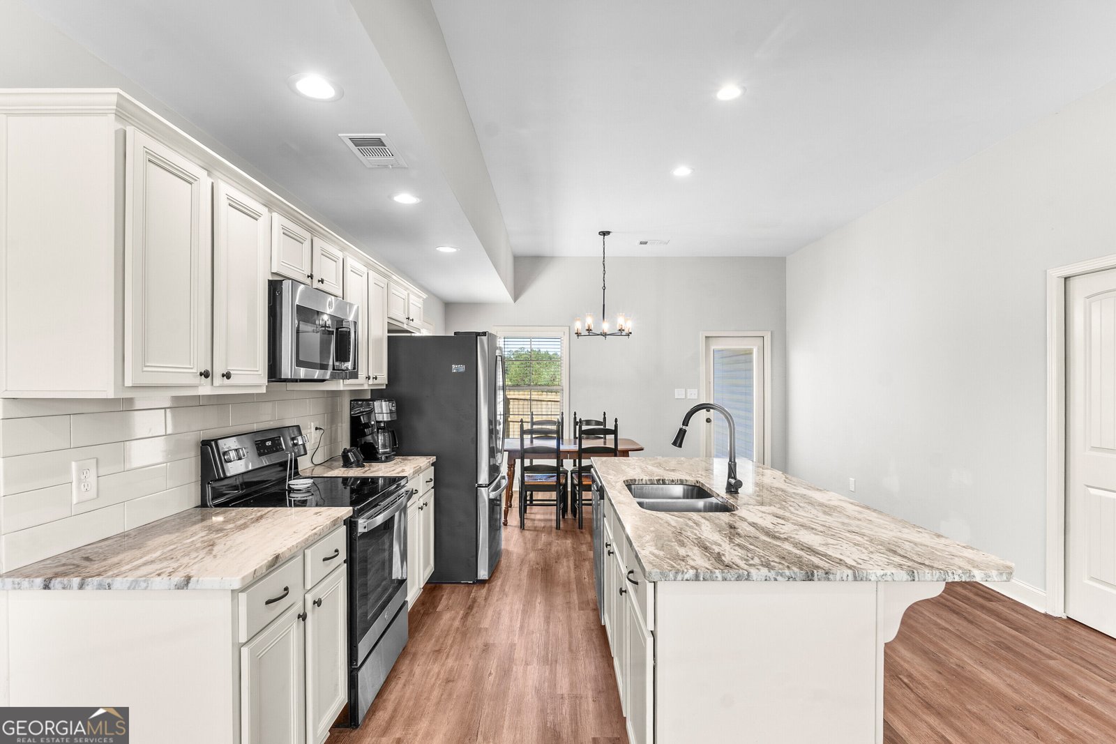 196 Red Tail Circle Byron - Photo 11