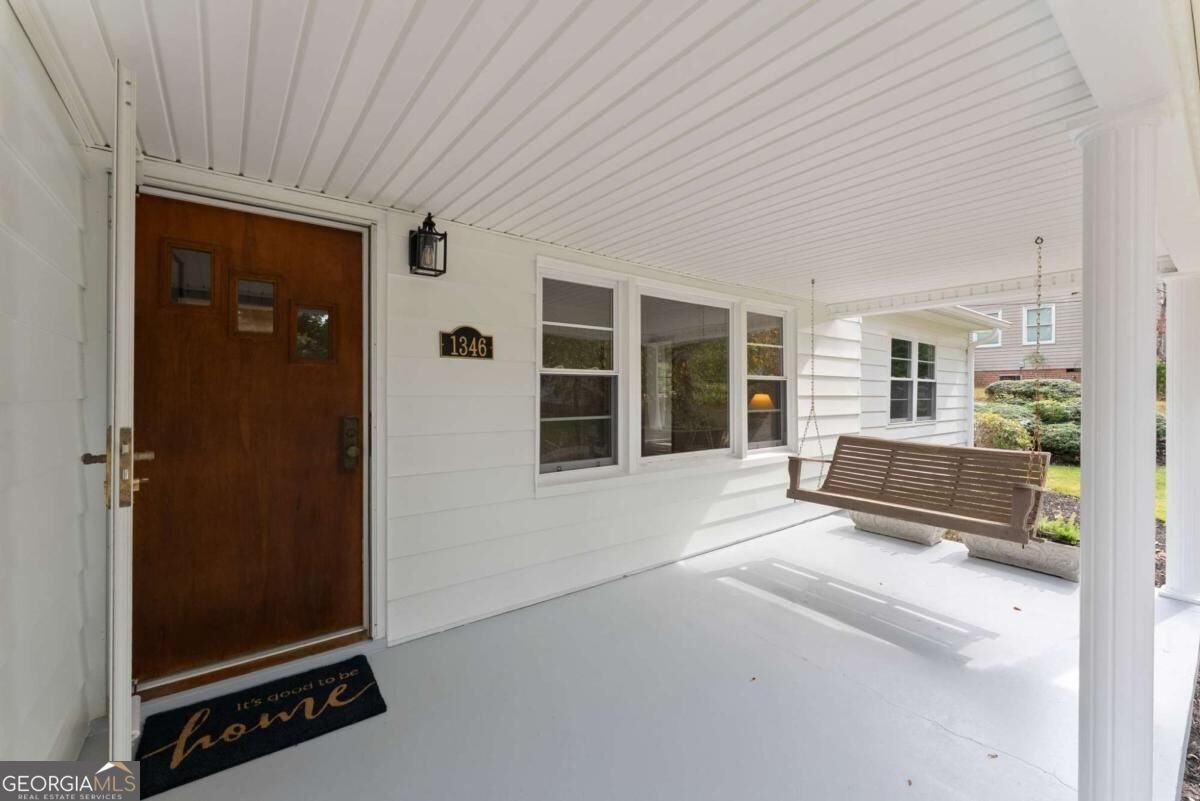 1346 Longview Drive Gainesville - Photo 8
