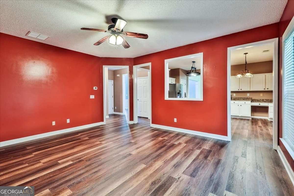 3033 Donamire Court Kennesaw - Photo 14