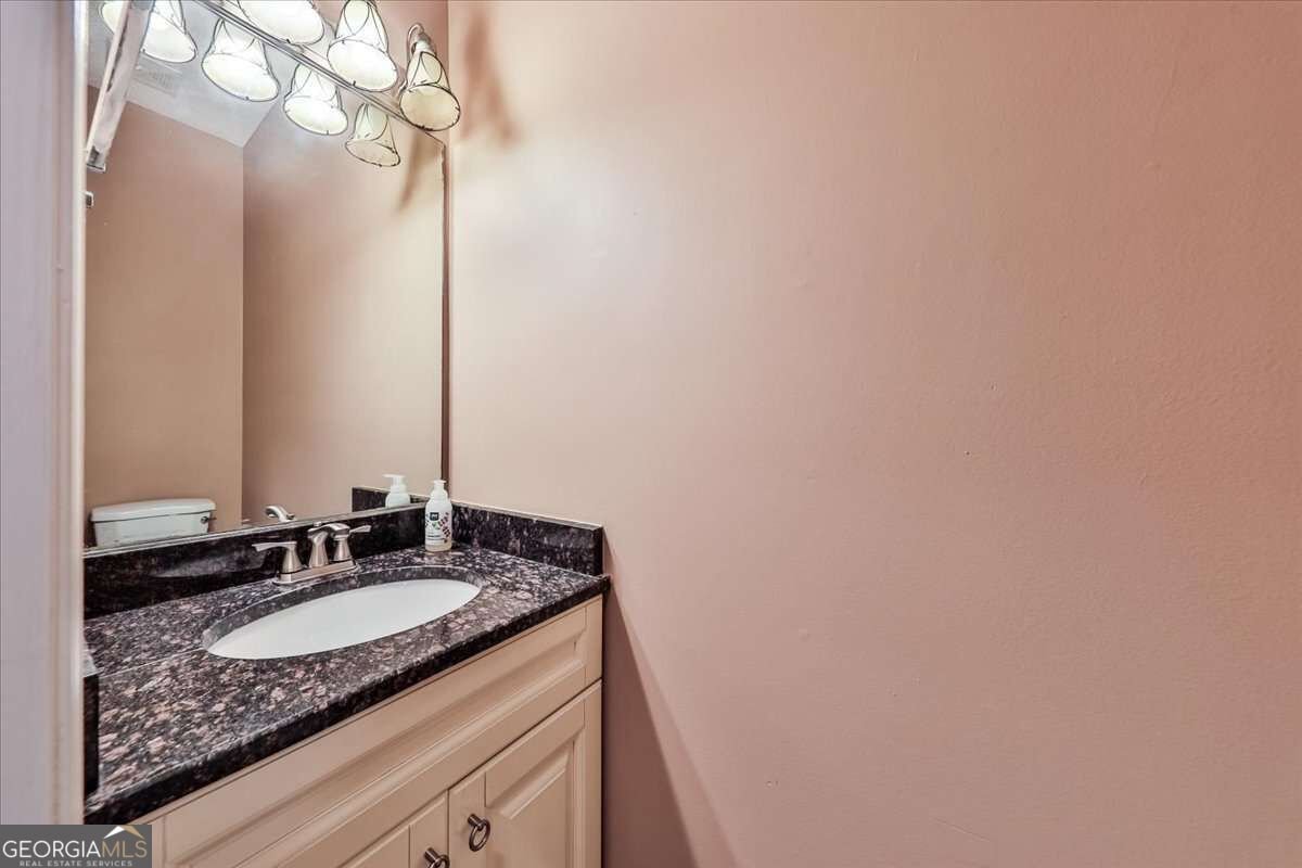 3033 Donamire Court Kennesaw - Photo 18