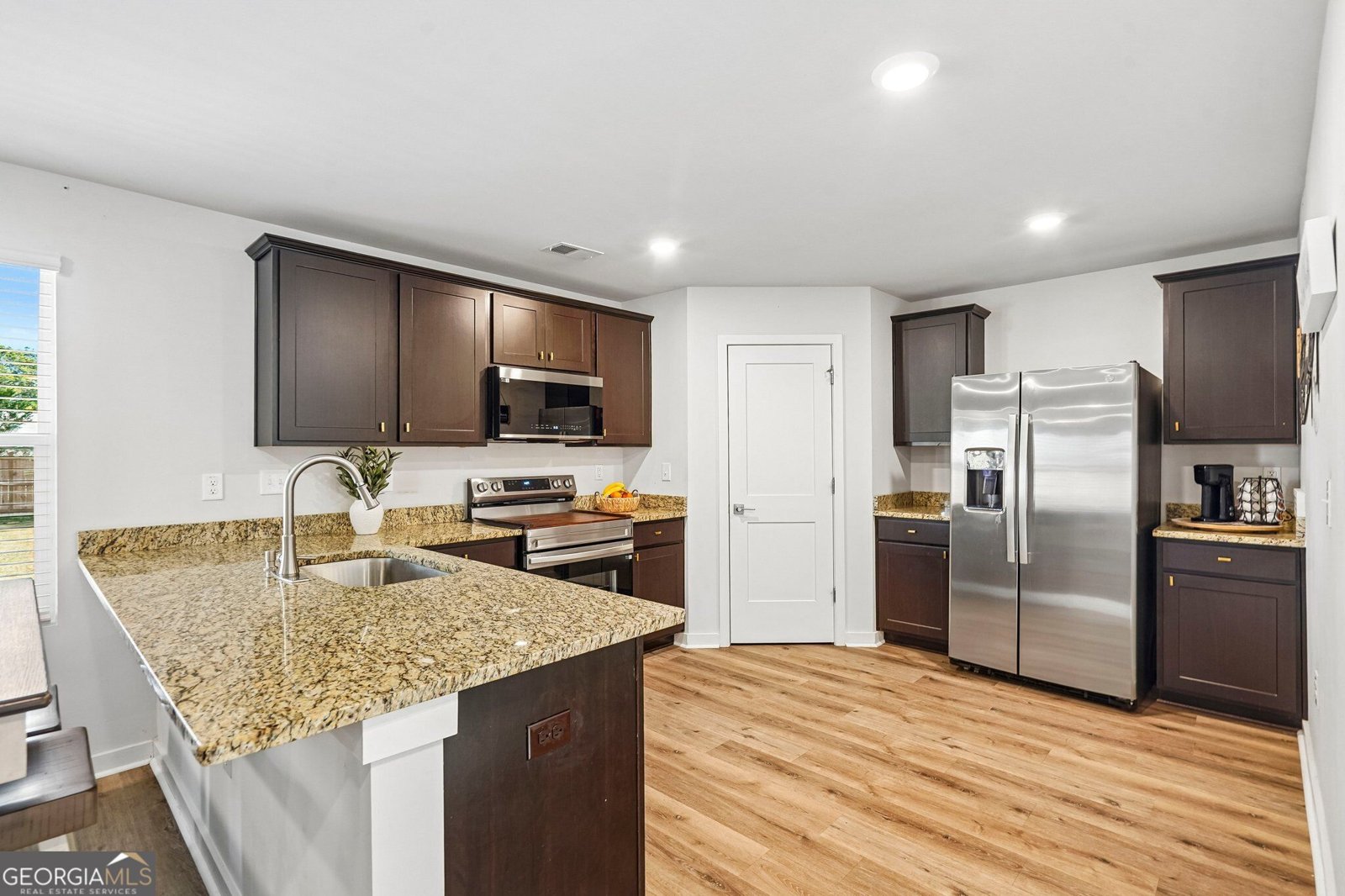 81 Kingfisher Walk Covington - Photo 6