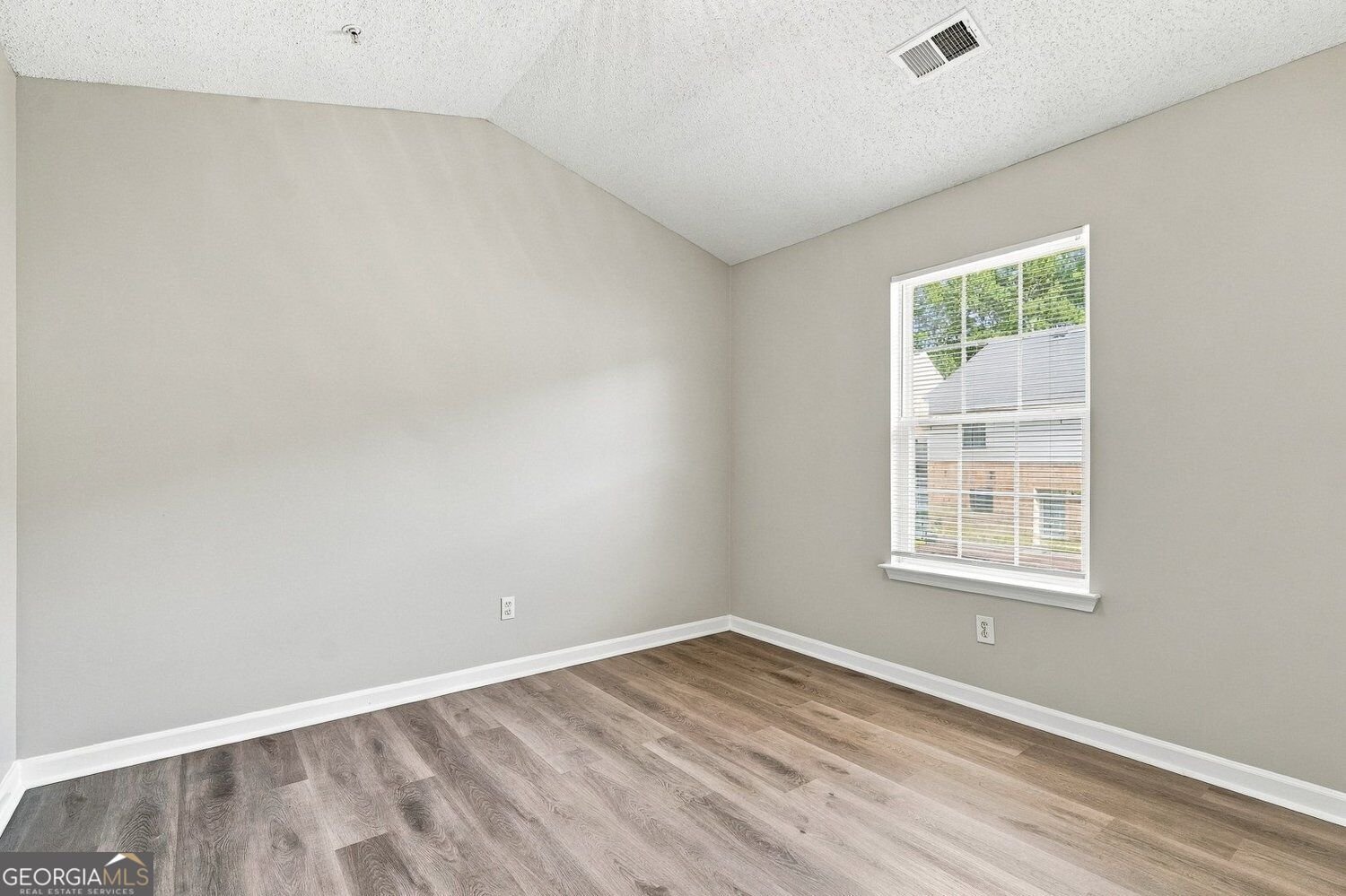 324 Goldenrod Drive Stockbridge - Photo 13
