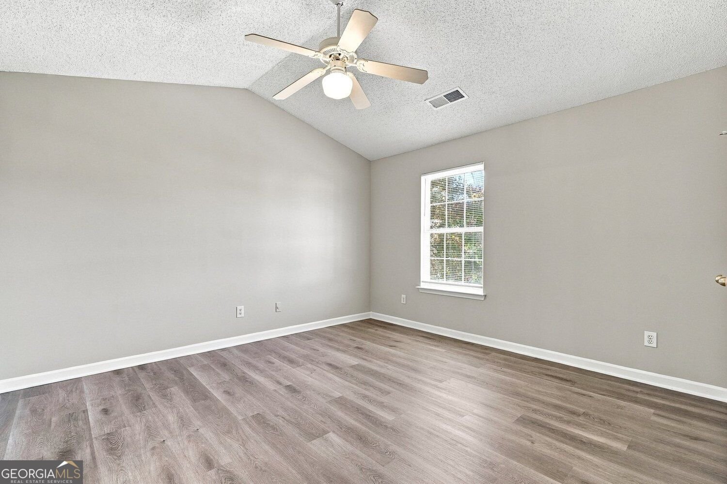 324 Goldenrod Drive Stockbridge - Photo 8