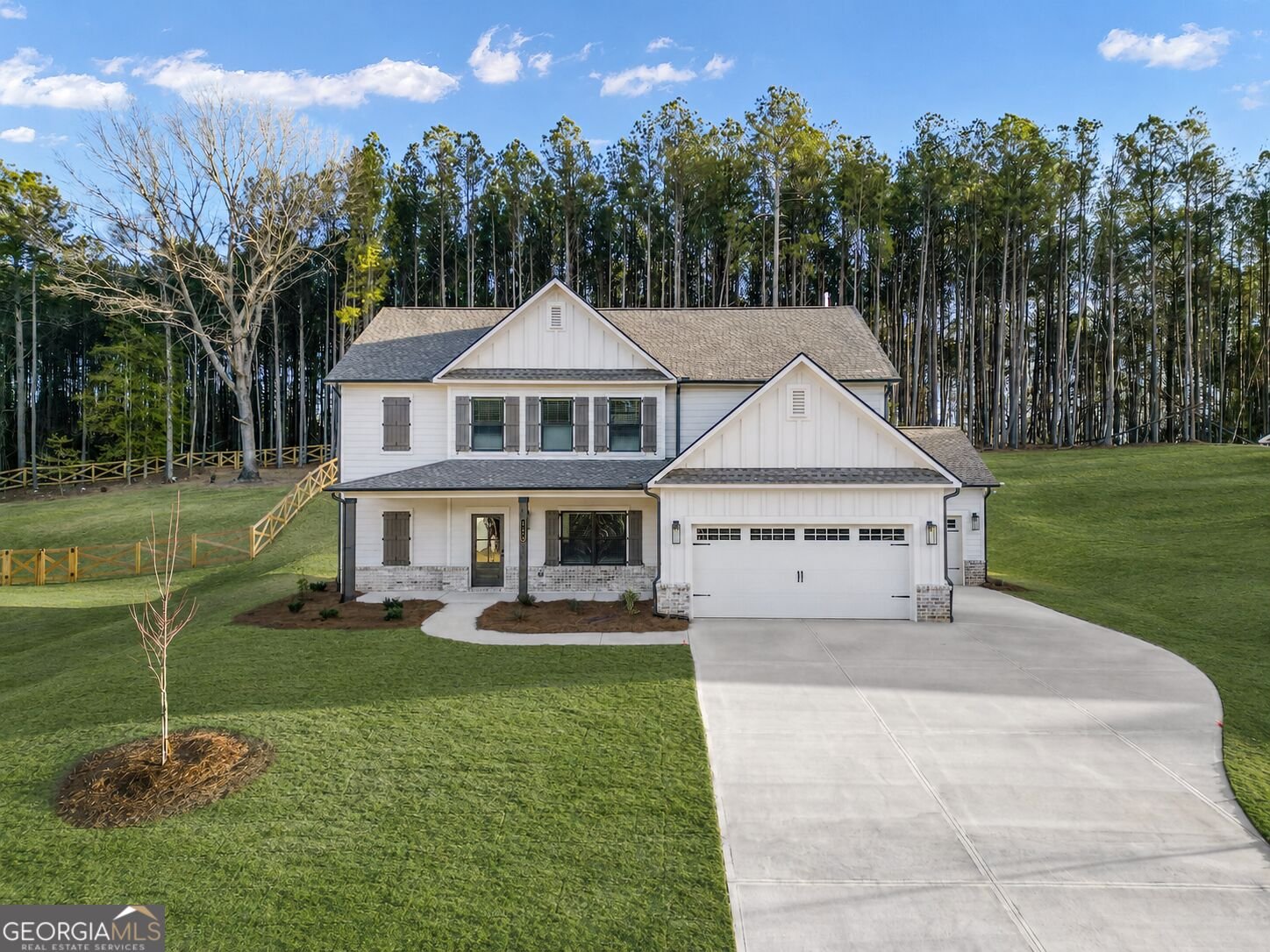 1175 Cherry Bark Court Loganville - main photo