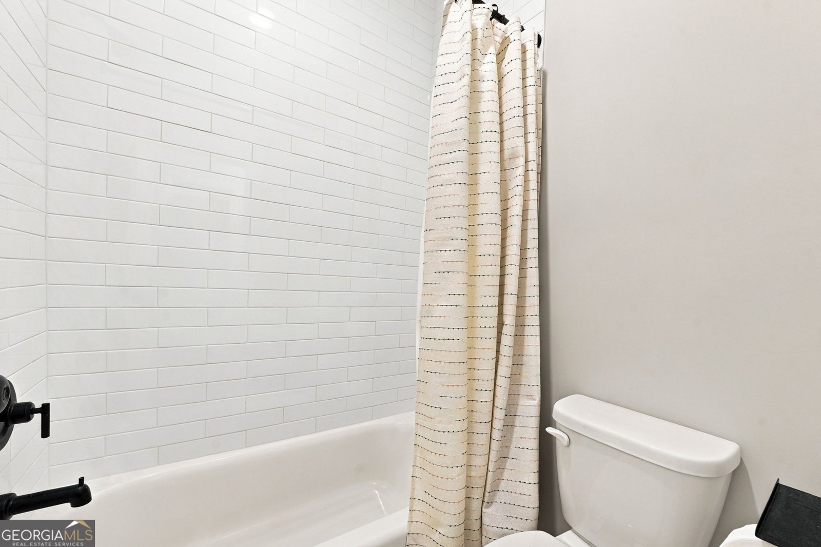 1005 Fendley Street Woodstock - Photo 32
