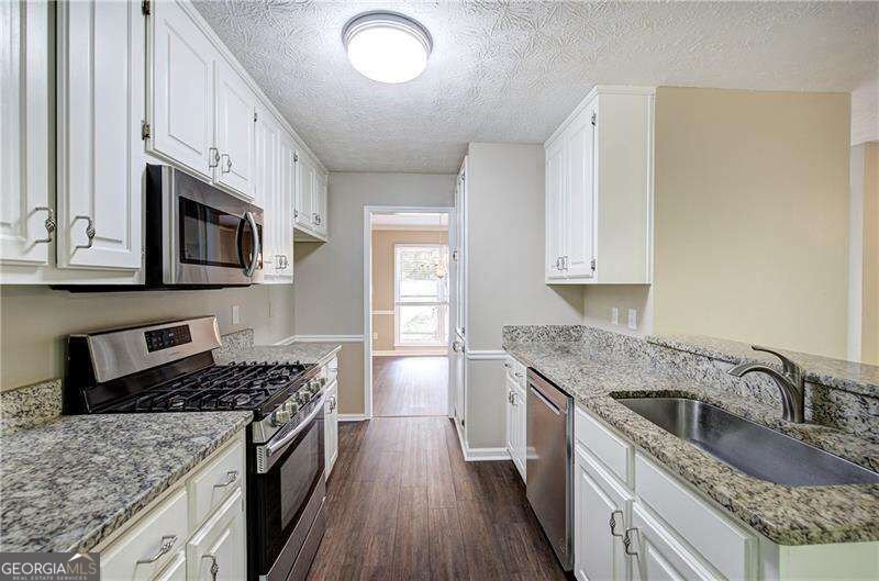 420 Middle Valley Lane Woodstock - Photo 10