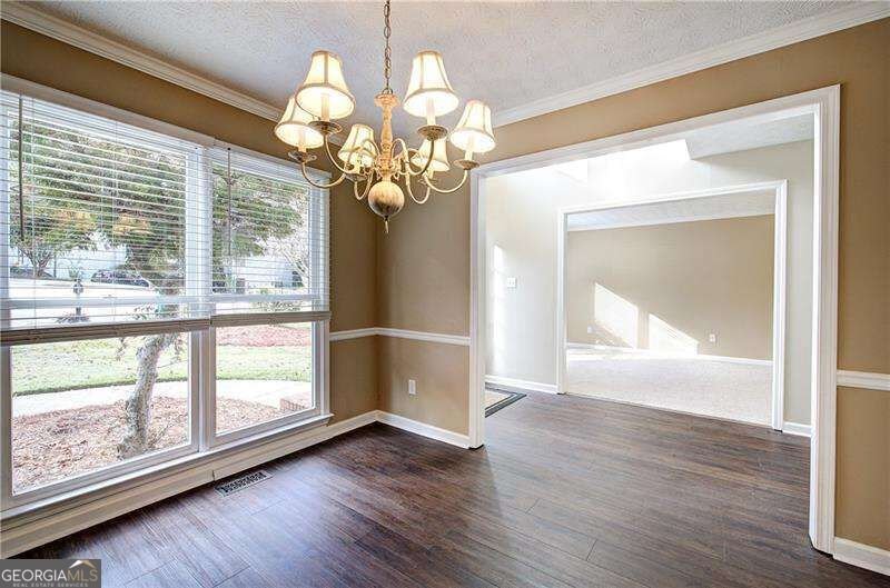 420 Middle Valley Lane Woodstock - Photo 9