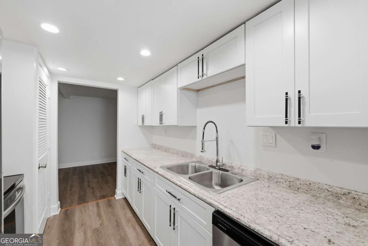 6427 Wood Circle W Morrow - Photo 6