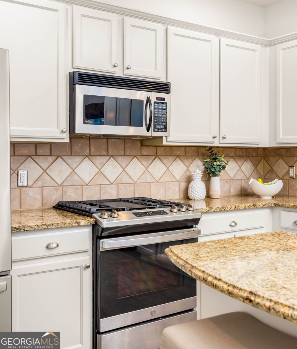 424 Highlands Loop Woodstock - Photo 13