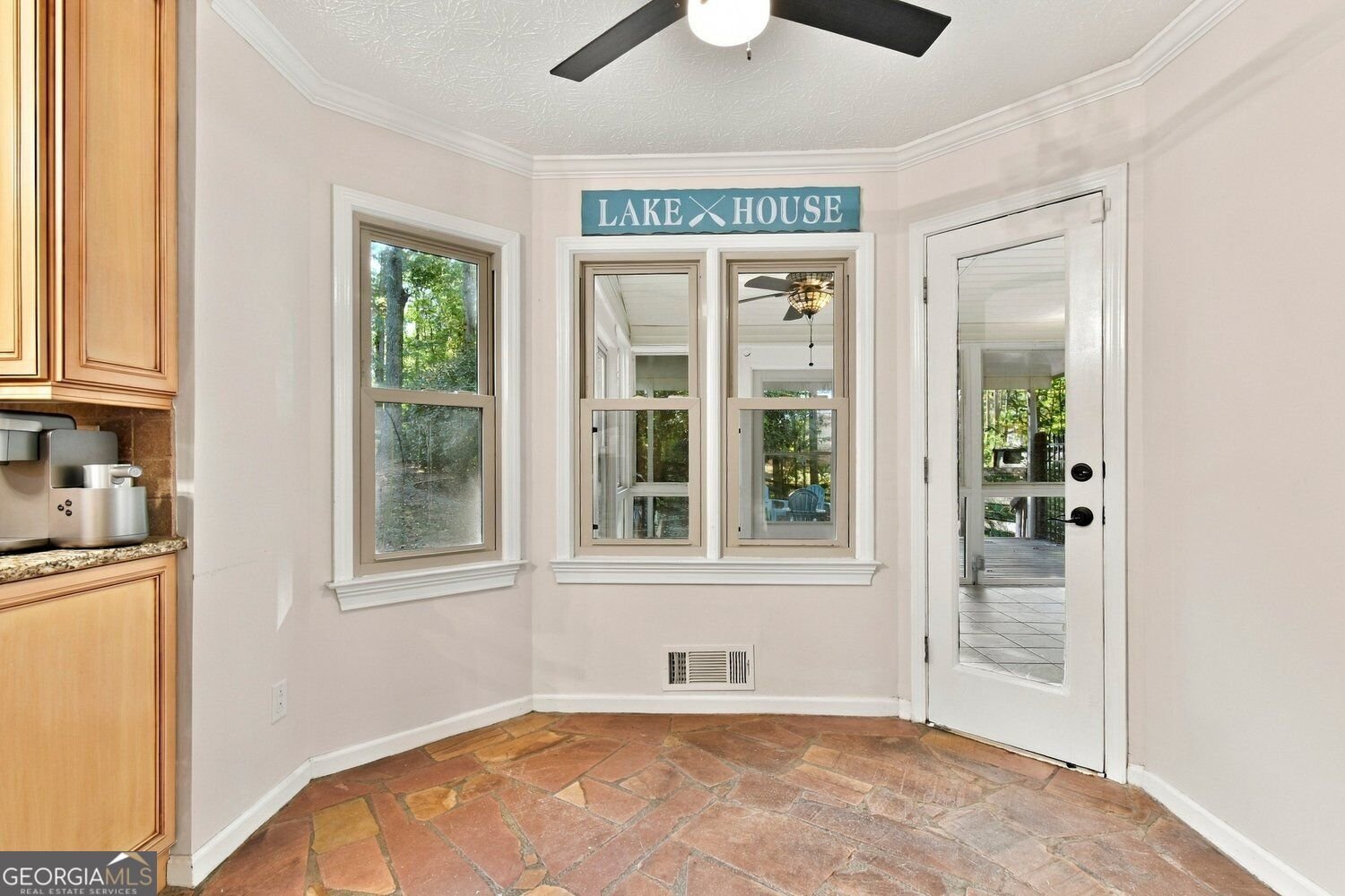 5925 Chimney Springs Road Buford - Photo 12