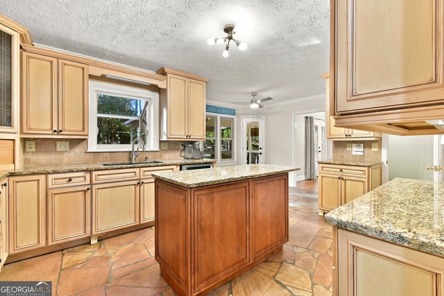5925 Chimney Springs Road Buford - Photo 15