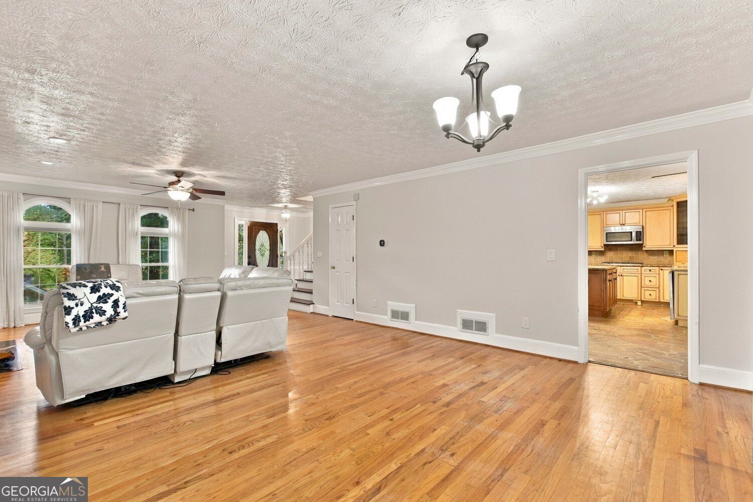 5925 Chimney Springs Road Buford - Photo 8