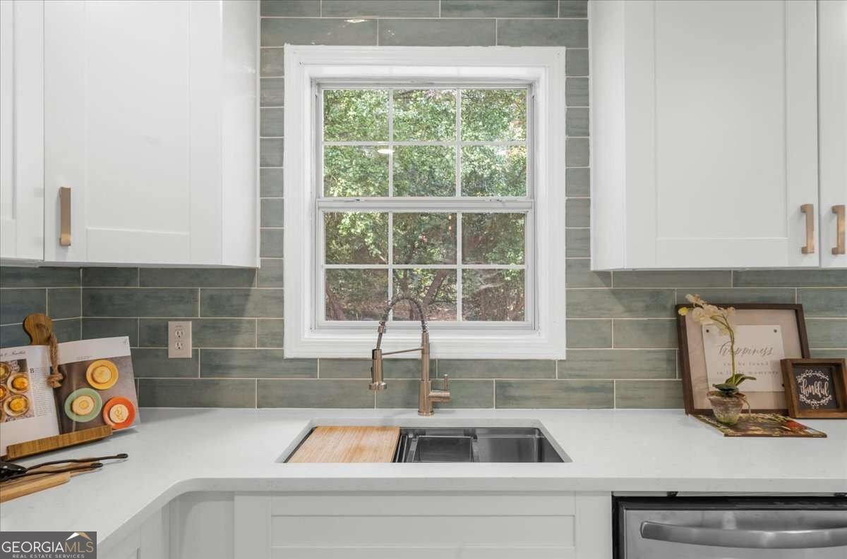 972 Sugar Meadow Lane Sugar Hill - Photo 16
