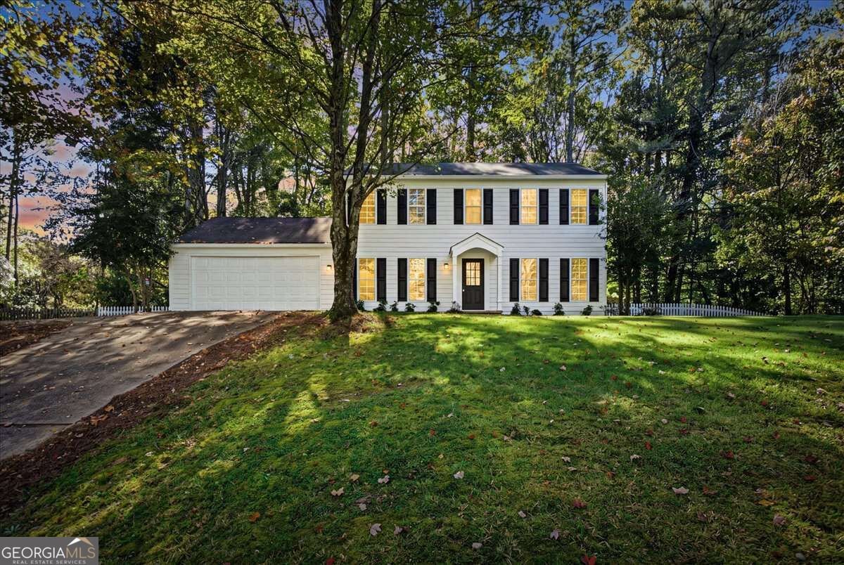2163 Heritage Trace Drive Marietta - main photo